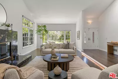 10411 Windtree Dr, Los Angeles, CA 90077 - Photo 1