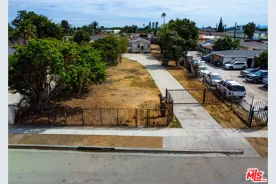 2028 E 126th St, Compton, CA 90222 - Photo 1