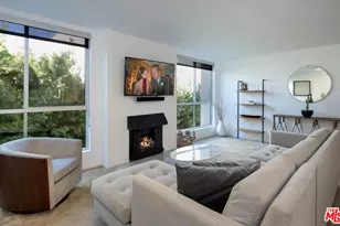 927 N Kings Rd, West Hollywood, CA 90069 - Photo 1