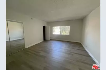 15033 Sherman Way #E, Van Nuys, CA 91405 - Photo 1