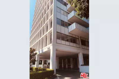 7135 Hollywood Blvd #205, Los Angeles, CA 90046 - Photo 1