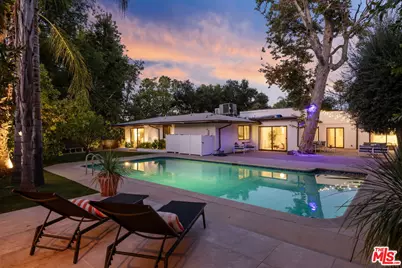 4745 Caritina Dr, Tarzana, CA 91356 - Photo 1