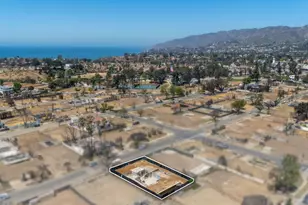 750 Toyopa Dr, Pacific Palisades, CA 90272 - Photo 1