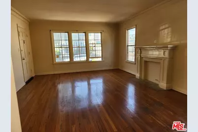 3326 W 5th St #1, Los Angeles, CA 90020 - Photo 1