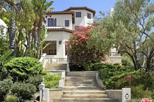 154 N Carmelina Ave, Los Angeles, CA 90049 - Photo 1