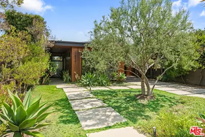 4276 Campbell Dr, Los Angeles, CA 90066 - Photo 1