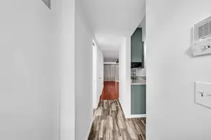 223 S Acacia Ave, Compton, CA 90220 - Photo 1