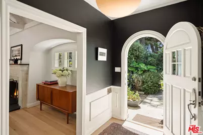 253 20th St, Santa Monica, CA 90402 - Photo 1