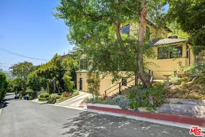 1285 N Clark St, West Hollywood, CA 90069 - Photo 1