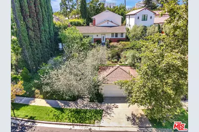 1519 Comstock Ave, Los Angeles, CA 90024 - Photo 1