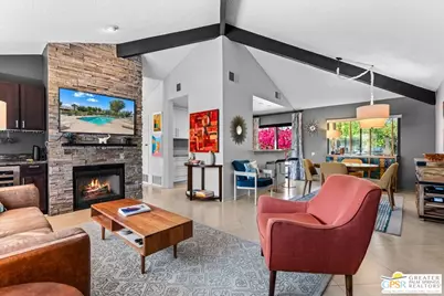 2150 N Sunshine Cir, Palm Springs, CA 92264 - Photo 1