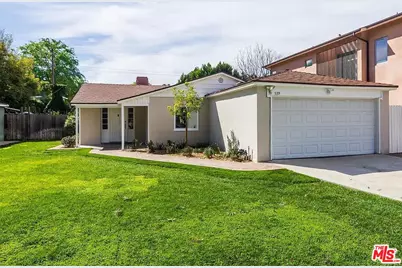 539 S Parish Pl, Burbank, CA 91506 - Photo 1