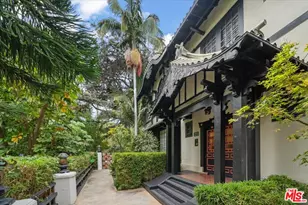 1218 N La Cienega Blvd, West Hollywood, CA 90069 - Photo 1