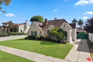 452 S Sycamore Ave, Los Angeles, CA 90036 - Photo 1