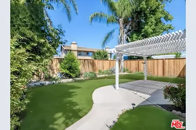 25679 Lupita Dr, Valencia, CA 91355 - Photo 1