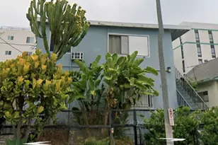 1022 S Catalina St, Los Angeles, CA 90006 - Photo 1