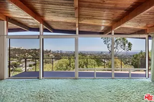 924 Stonehill Ln, Los Angeles, CA 90049 - Photo 1