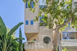 1300 N Beverly Glen Blvd, Los Angeles, CA 90077 - Photo 1