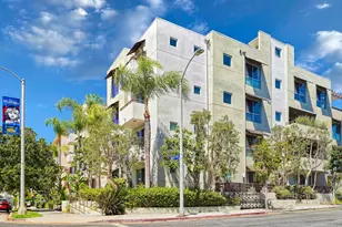 2240 S Beverly Glen Blvd, Los Angeles, CA 90064 - Photo 1
