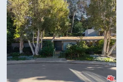 12618 Homewood Way, Los Angeles, CA 90049 - Photo 1