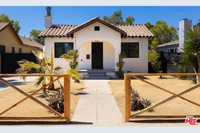 4231 3rd Ave, Los Angeles, CA 90008 - Photo 1