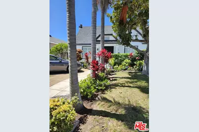 857 S Norton Ave, Los Angeles, CA 90005 - Photo 1