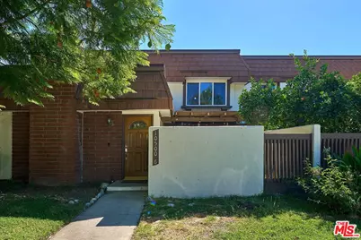 10500 Larwin Ave #6, Chatsworth, CA 91311 - Photo 1
