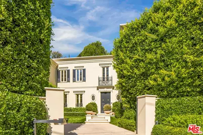 2401 Bowmont Dr, Beverly Hills, CA 90210 - Photo 1