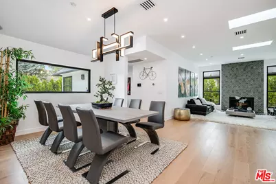 13378 Contour Dr, Sherman Oaks, CA 91423 - Photo 1