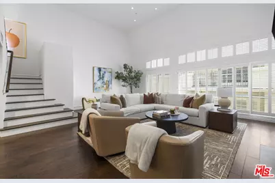 11690 Montana Ave #306, Los Angeles, CA 90049 - Photo 1