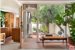 905 N Beverly Glen Blvd, Los Angeles, CA 90077 - Photo 1