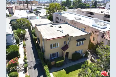 5418 Franklin Ave, Los Angeles, CA 90027 - Photo 1