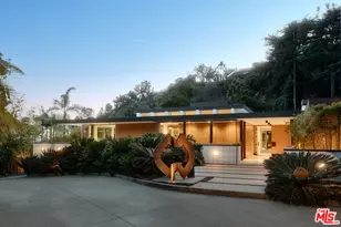 1061 Loma Vista Dr, Beverly Hills, CA 90210 - Photo 1