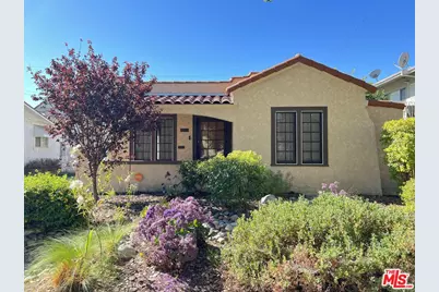 1320 Barrington Way, Glendale, CA 91206 - Photo 1