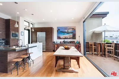 1103 Cypress Ave, Hermosa Beach, CA 90254 - Photo 1