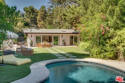 10120 Cielo Dr, Beverly Hills, CA 90210 - Photo 1