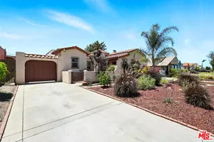 8853 S Halldale Ave, Los Angeles, CA 90047 - Photo 1