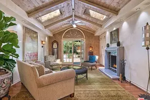 2229 S Beverly Dr, Los Angeles, CA 90034 - Photo 1