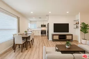 5248 Whitsett Ave, Valley Village, CA 91607 - Photo 1