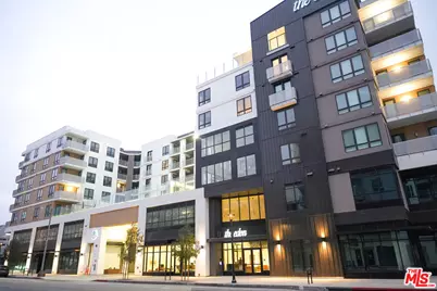 1340 S Hill St #202, Los Angeles, CA 90015 - Photo 1