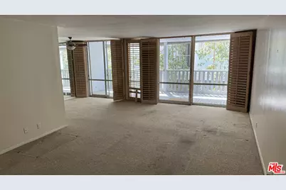 848 N Kings Rd #208, West Hollywood, CA 90069 - Photo 1