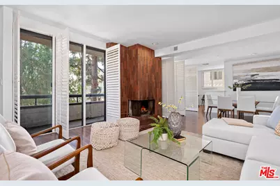 11982 Kiowa Ave #203, Los Angeles, CA 90049 - Photo 1