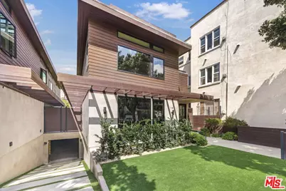 141 Hollister Ave, Santa Monica, CA 90405 - Photo 1