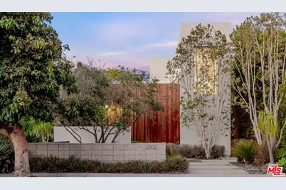 2000 Walnut Ave, Venice, CA 90291 - Photo 1