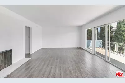 17321 Castellammare Dr #3, Pacific Palisades, CA 90272 - Photo 1