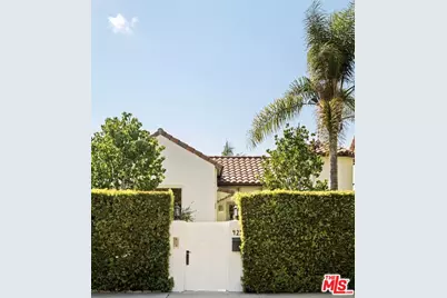 425 N Croft Ave, Los Angeles, CA 90048 - Photo 1