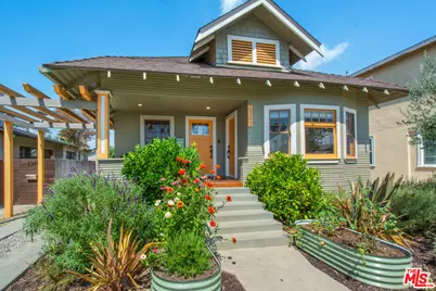 2347 W 29th Pl, Los Angeles, CA 90018 - Photo 1