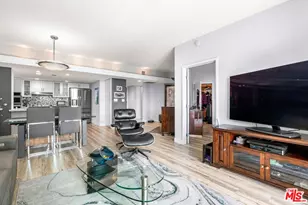 13700 Marina Pointe Dr, Marina del Rey, CA 90292 - Photo 1