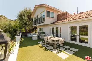 3530 Coy Dr, Sherman Oaks, CA 91423 - Photo 1