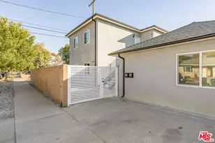 3623 W Victory Blvd, Burbank, CA 91505 - Photo 1